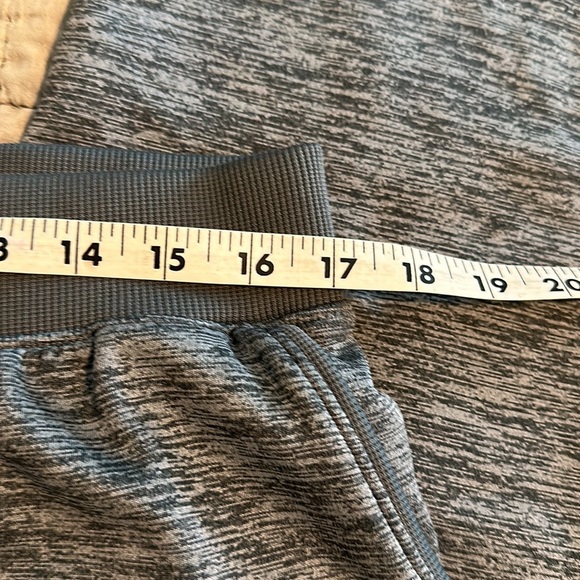 Under Armour Cold Gear pants Large - Picture 6 of 8